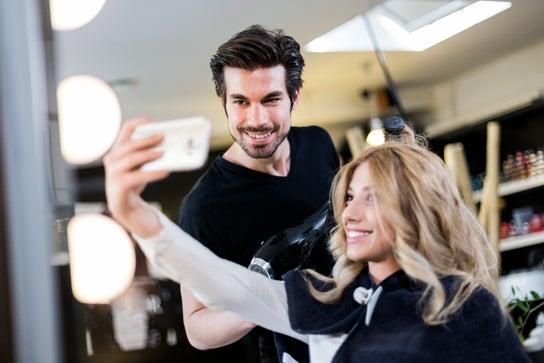 Hair Salon image for Sandy Braiding & Beauty Studio