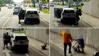 Shocking video shows Florida carjacker abandon kidnapped child on side of road